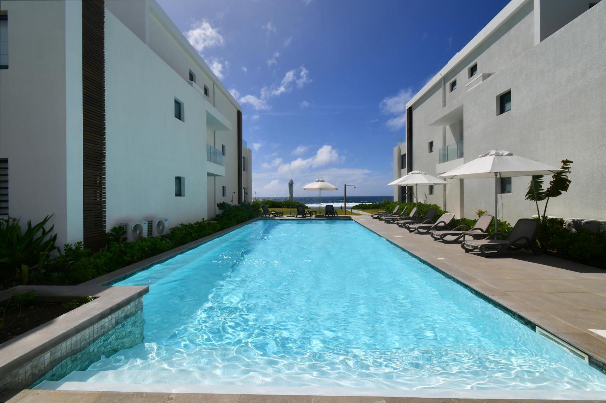 White&Blue Beachfront Luxury Poste Lafayette Dış mekan fotoğraf